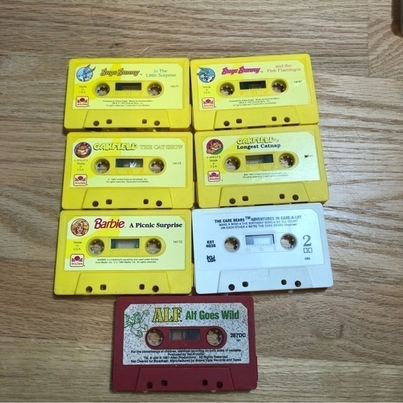 Vintage Cassette Tape Lot Kids Children’s Bugs Bunny Garfield Barbie Care Bears - Picture 1 of 4